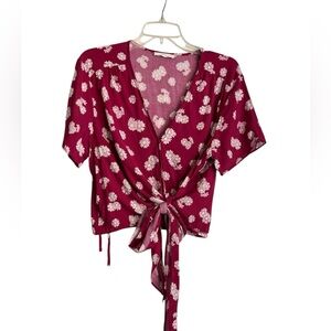 Lush Multicolored Crop Blouse with Tie Front and Short Sleeves - L